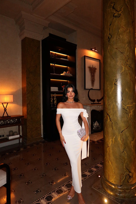 Robe Longue Blanche Epaules Dénudées